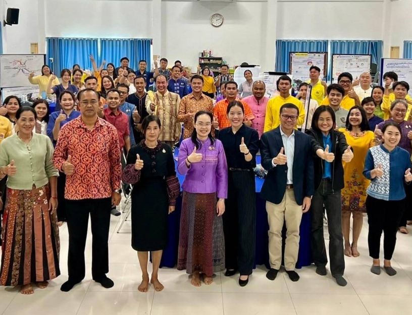 ข้อมูลตัวอย่าง : สพช.ติวเข้มนวัตกรรมภาครัฐในการยกระดับการพัฒนาคุณภาพชีวิตของประชาชน (Government Innovation Lab: Gov Lab)
